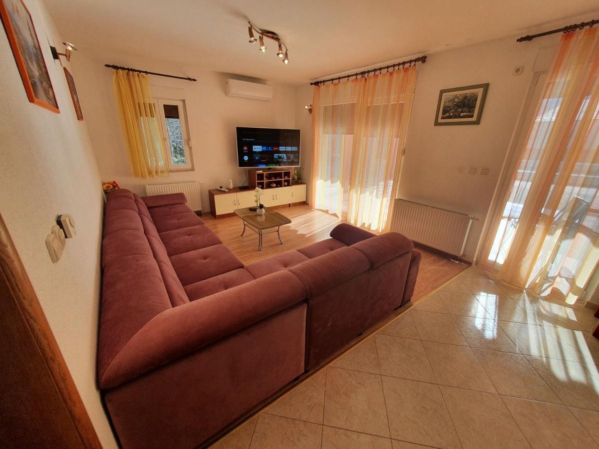 Villa Zvonimir Zagvozd エクステリア 写真