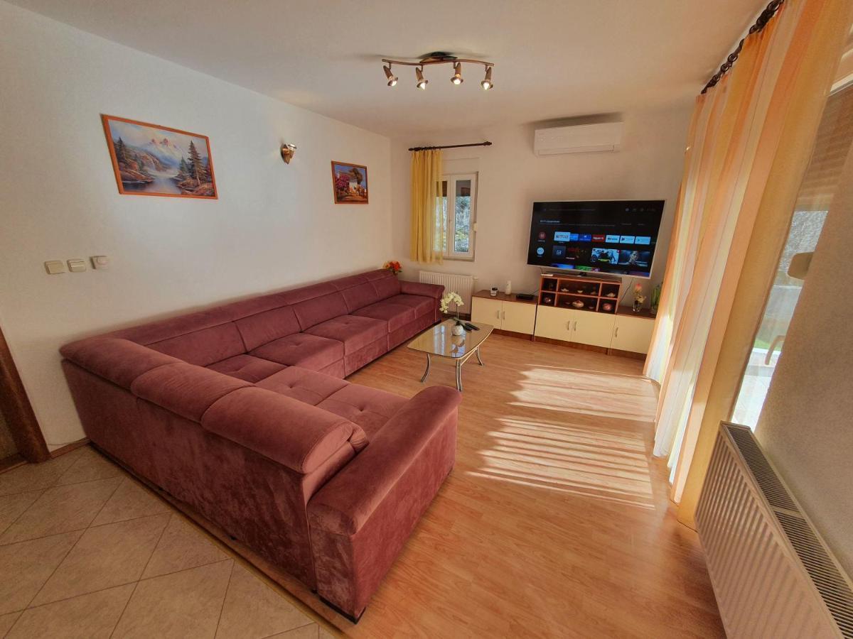 Villa Zvonimir Zagvozd エクステリア 写真