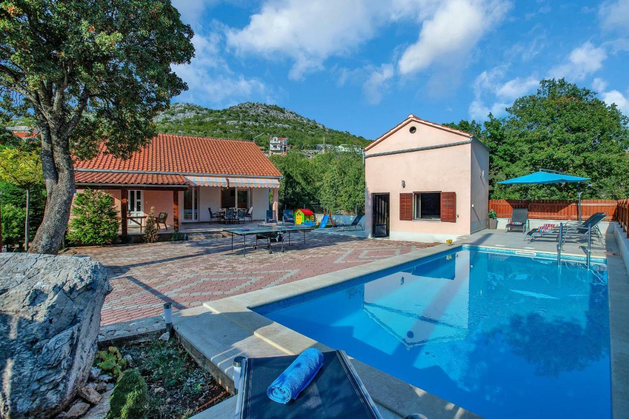 Villa Zvonimir Zagvozd エクステリア 写真