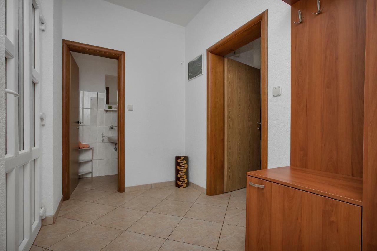 Villa Zvonimir Zagvozd エクステリア 写真