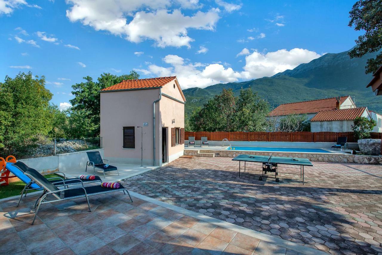 Villa Zvonimir Zagvozd エクステリア 写真
