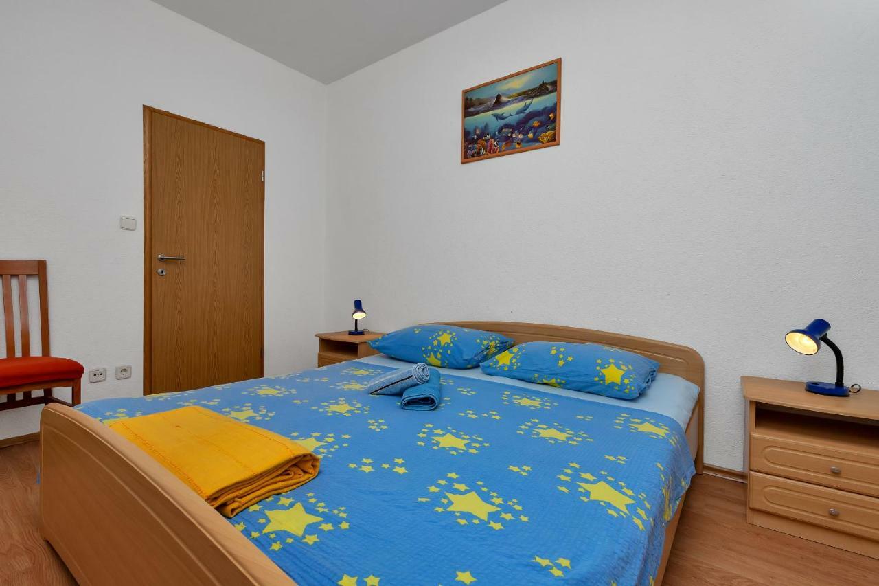 Villa Zvonimir Zagvozd エクステリア 写真