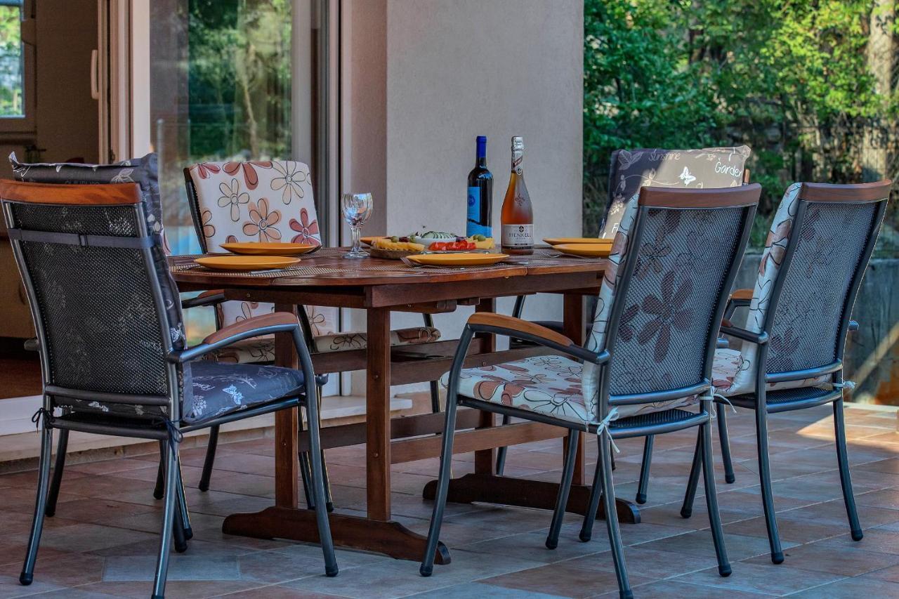 Villa Zvonimir Zagvozd エクステリア 写真